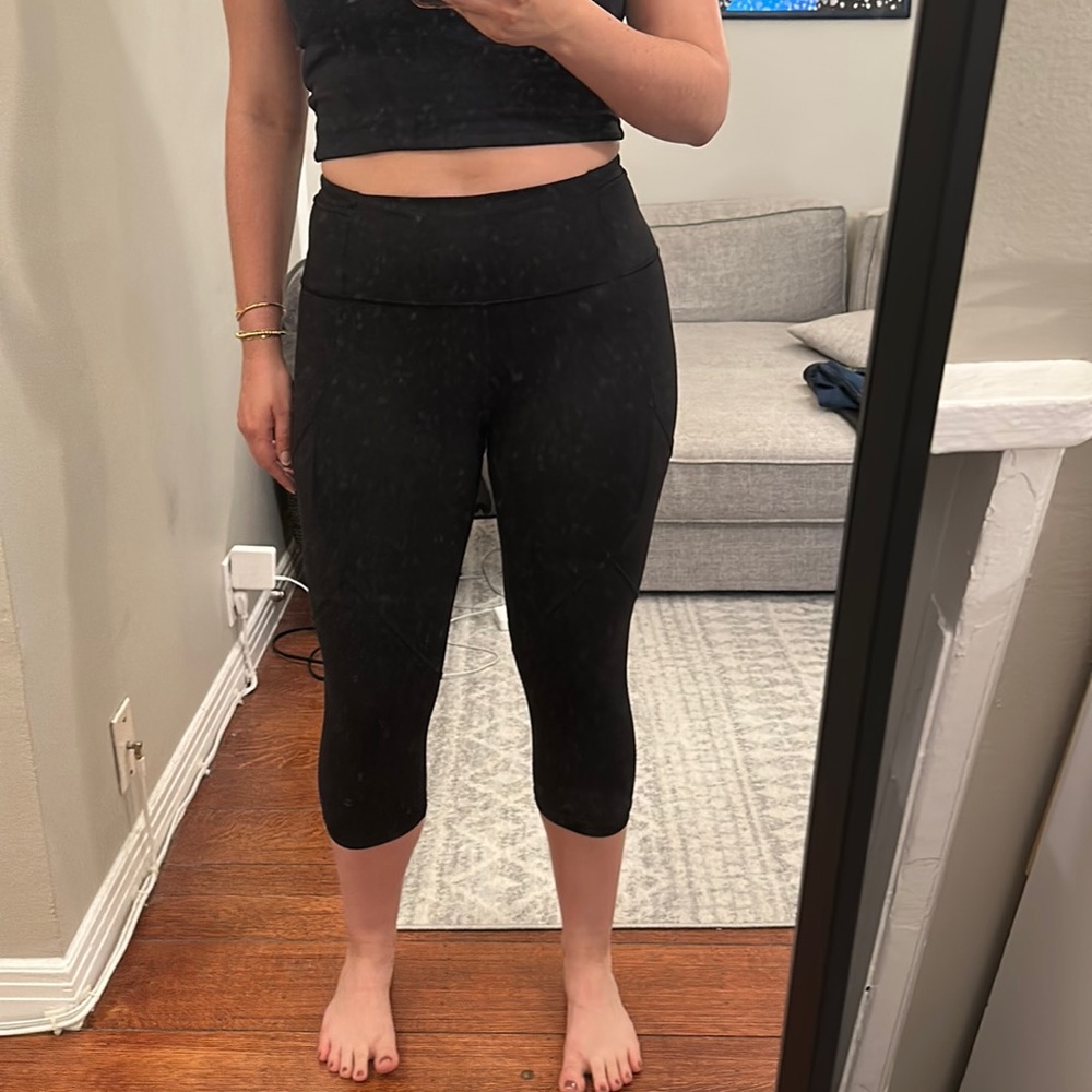 Cropped lululemon leggings